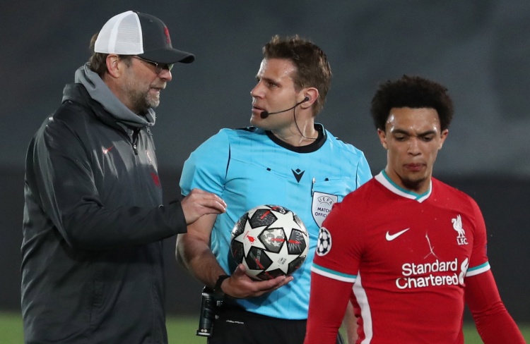 扑克这一步跟注值不值（在扑克中这一步跟注是否值得）