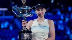 波士顿红袜队通过交易从圣路易斯红雀换得三届全明星威尔逊·康特雷拉斯及 800 万美元现金