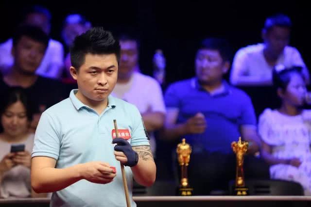 于自己的辉 于自己的辉